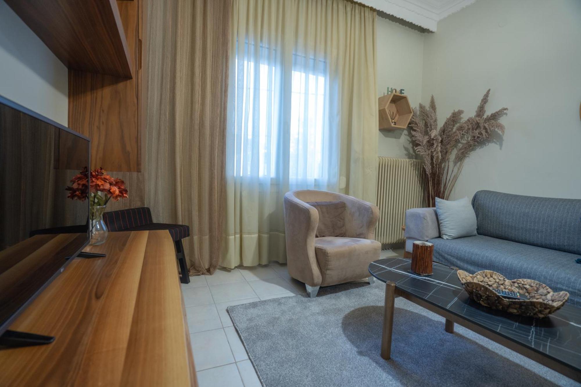 Marvic House Villa Exaplatanos Buitenkant foto